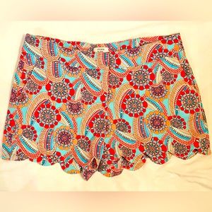 Pre-owned Crown and Ivy multicolor shorts with scalloped hem